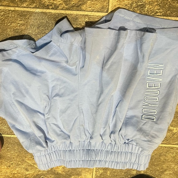 Doyoueven track shorts - Picture 1 of 1